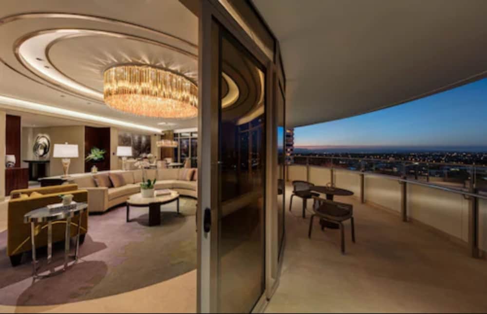 the darling at the star gold coast
