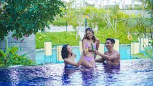 renaissance bali nusa dua resort