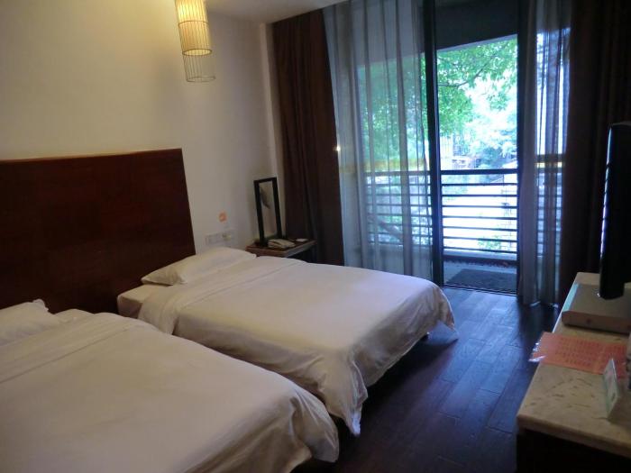 guangzhou baiming fangyuan apartment