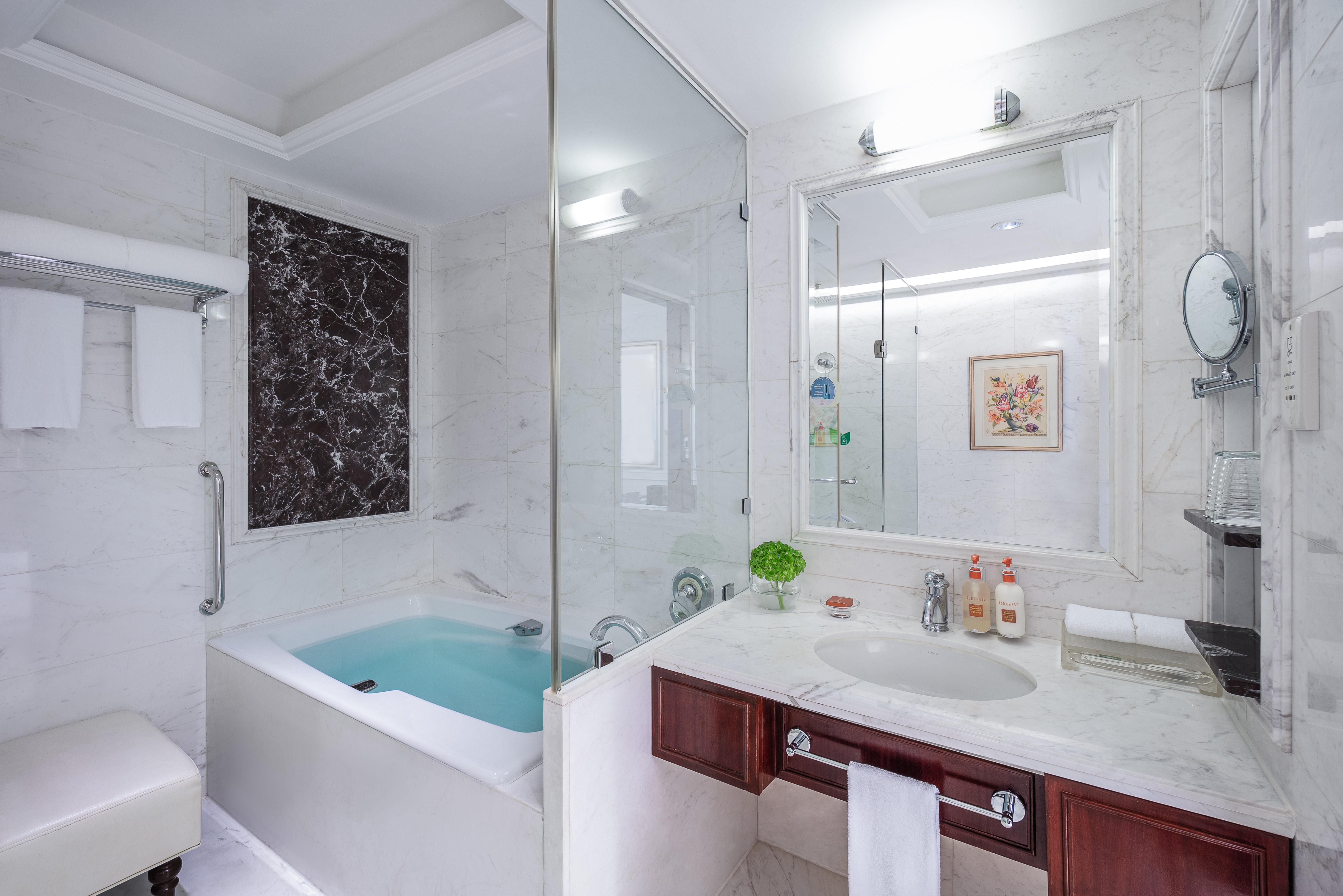 crowne plaza hotel and suites landmark shenzhen an ihg hotel