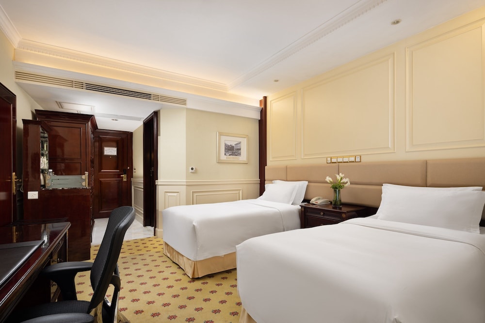 crowne plaza hotel and suites landmark shenzhen an ihg hotel
