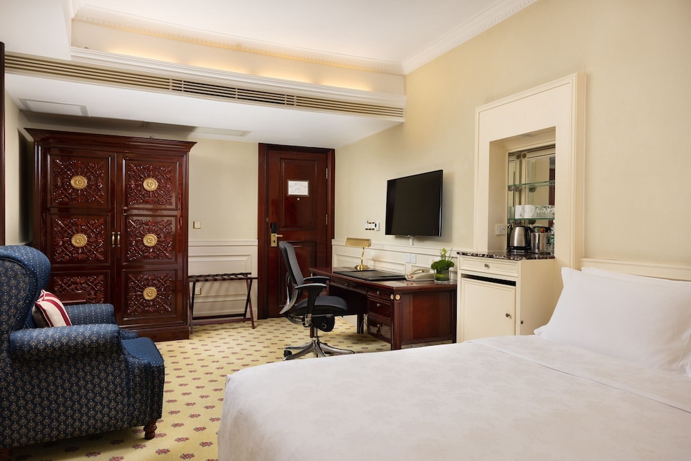 crowne plaza hotel and suites landmark shenzhen an ihg hotel