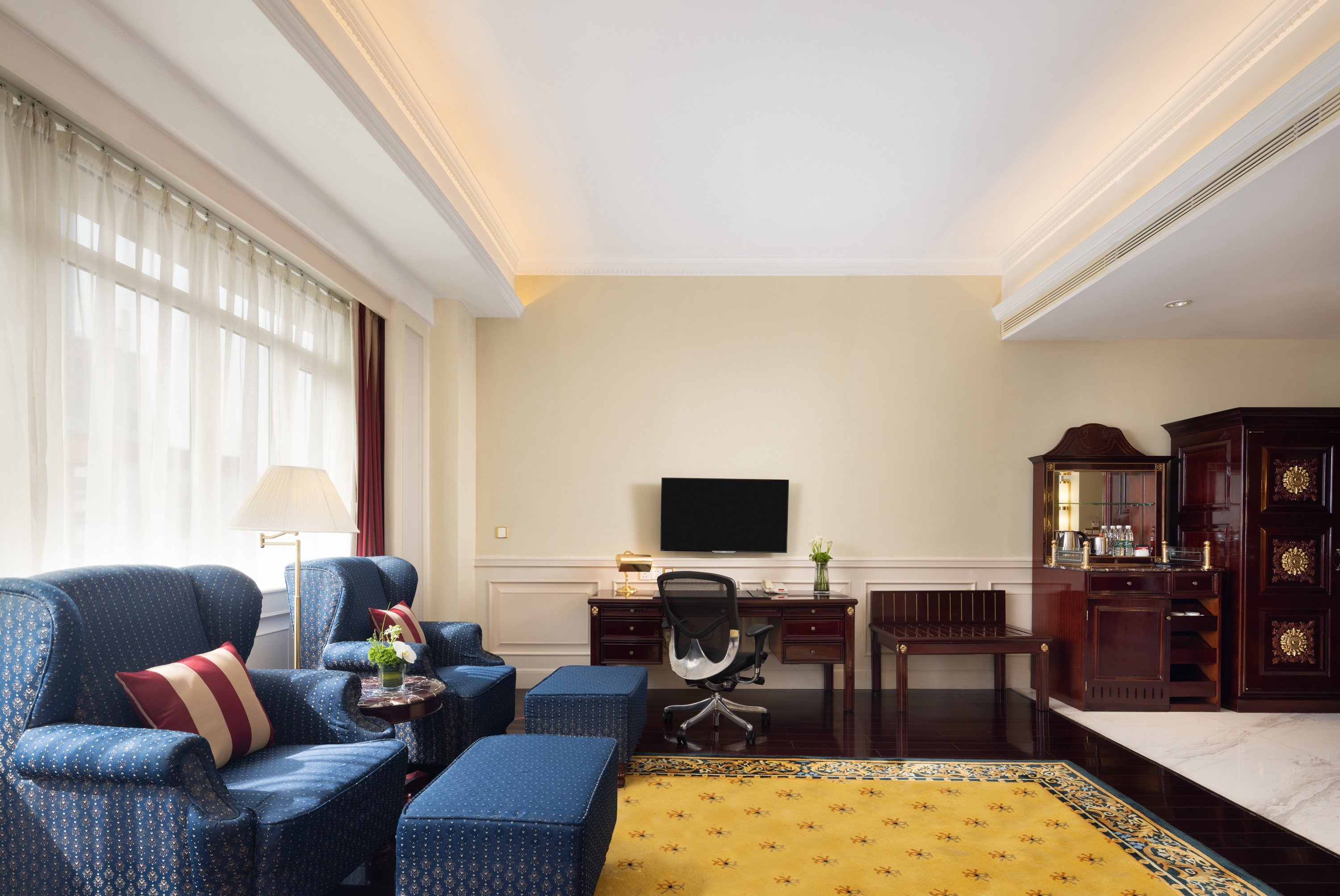 crowne plaza hotel and suites landmark shenzhen an ihg hotel