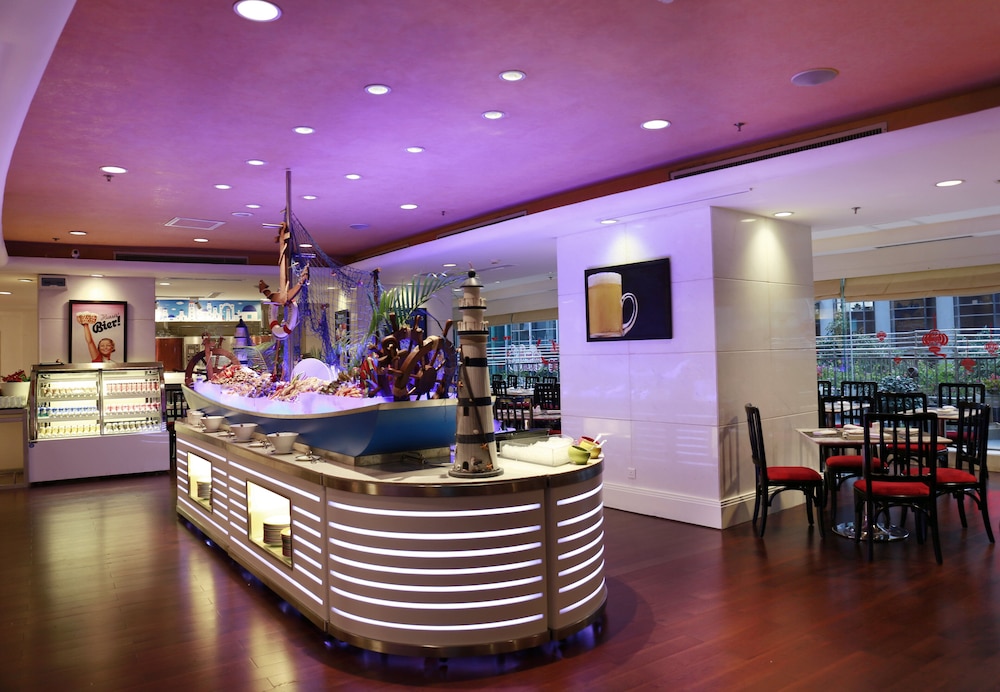 crowne plaza hotel and suites landmark shenzhen an ihg hotel