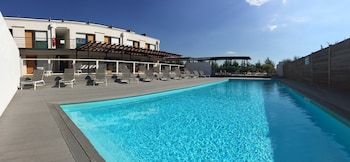 adonis aix en provence