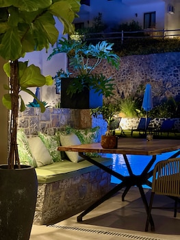 creta blue boutique hotel