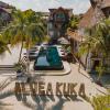 holbox aldea kuka