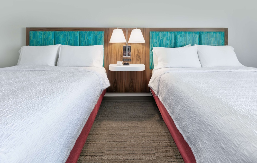 hampton inn biloxi