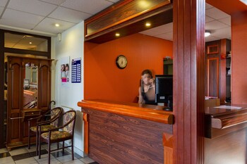 The Originals City, Le Logis Delbee, Cholet Nord (Inter-Hotel),Beaupreau-En-Mauges>>Beaupreau,2 star