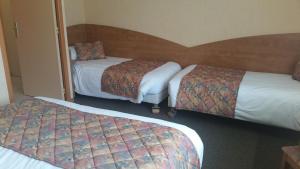 the originals city le logis delbee cholet nord inter hotel
