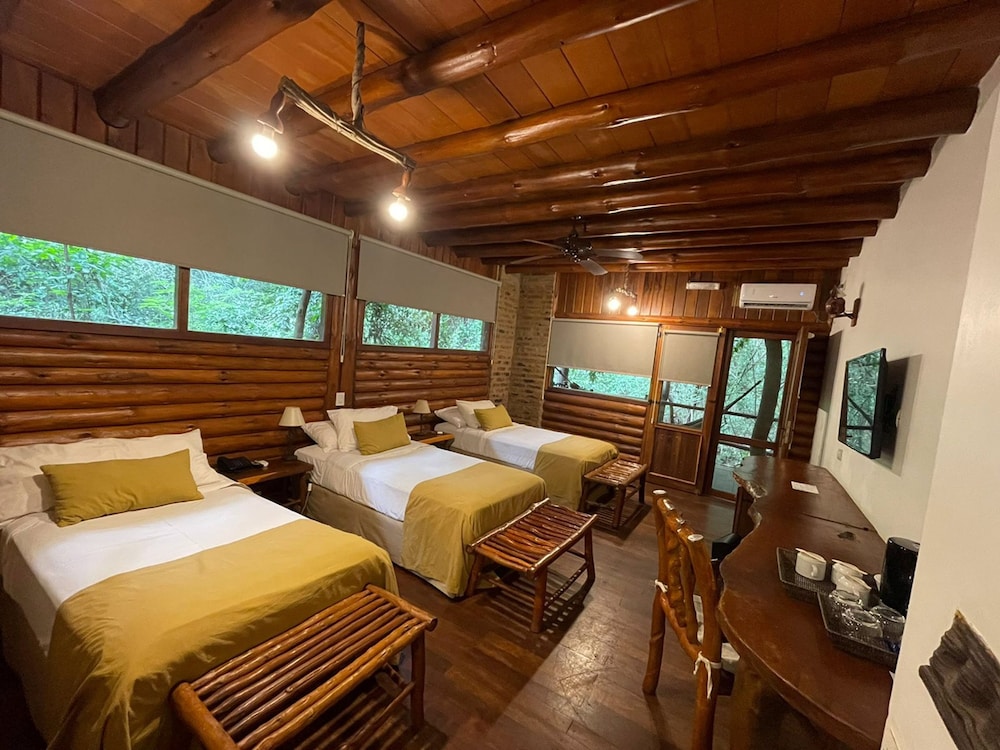 la aldea de la selva lodge