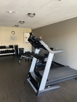 quality inn airport south