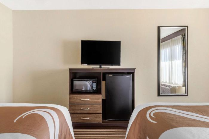 quality inn airport south