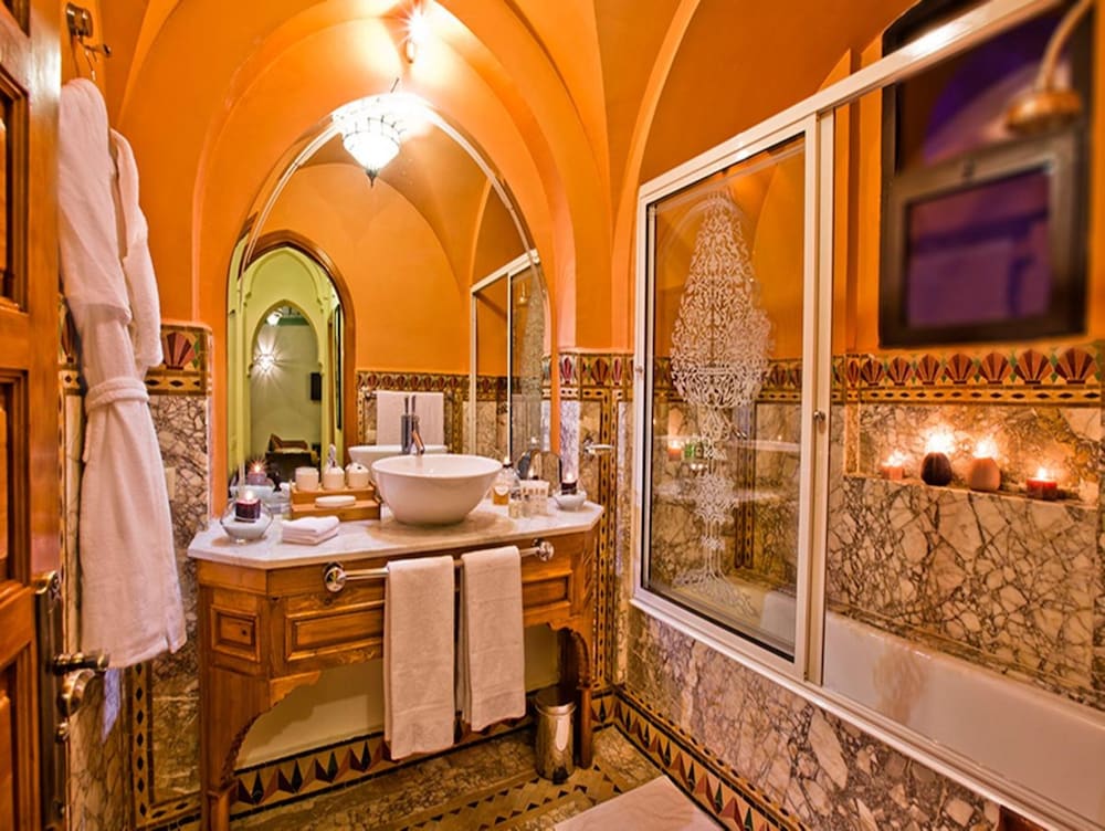hotel lawrence darabie