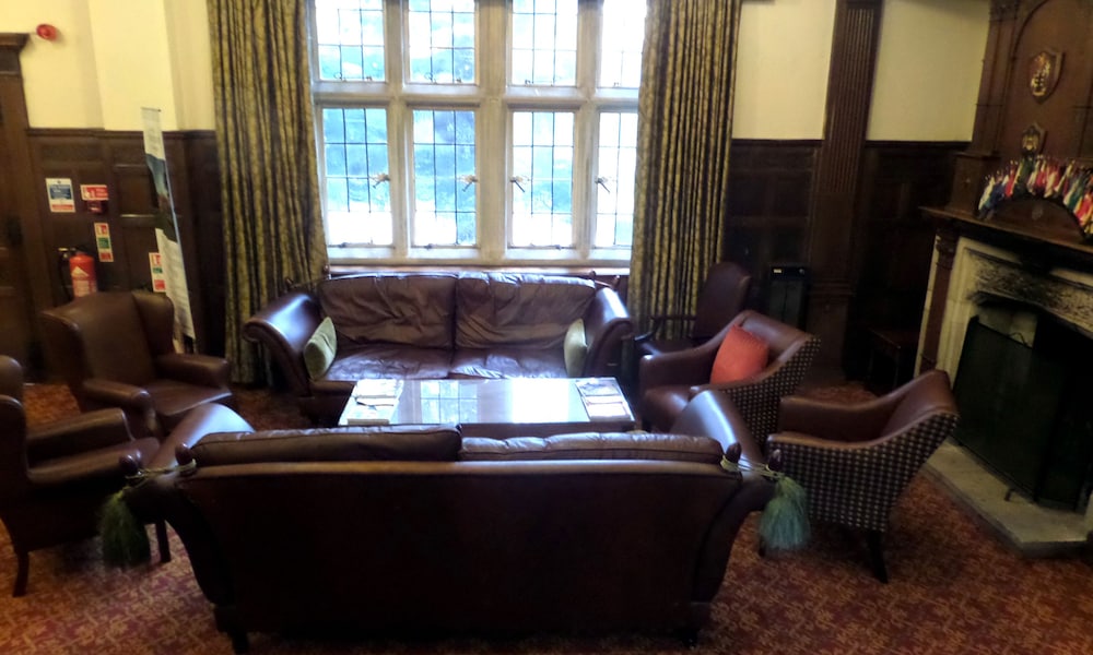 macdonald elmers court resort