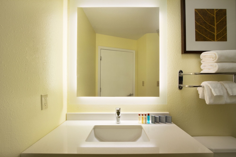 mainstay suites raleigh cary