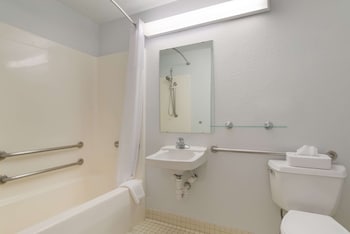 mainstay suites raleigh cary