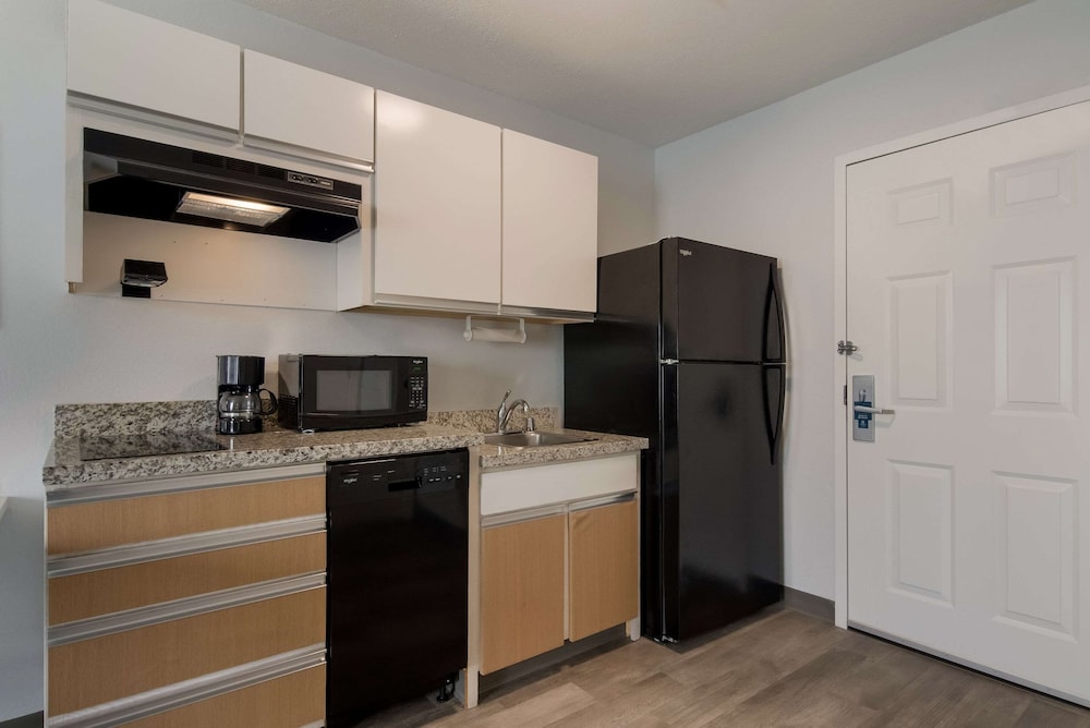 mainstay suites raleigh cary