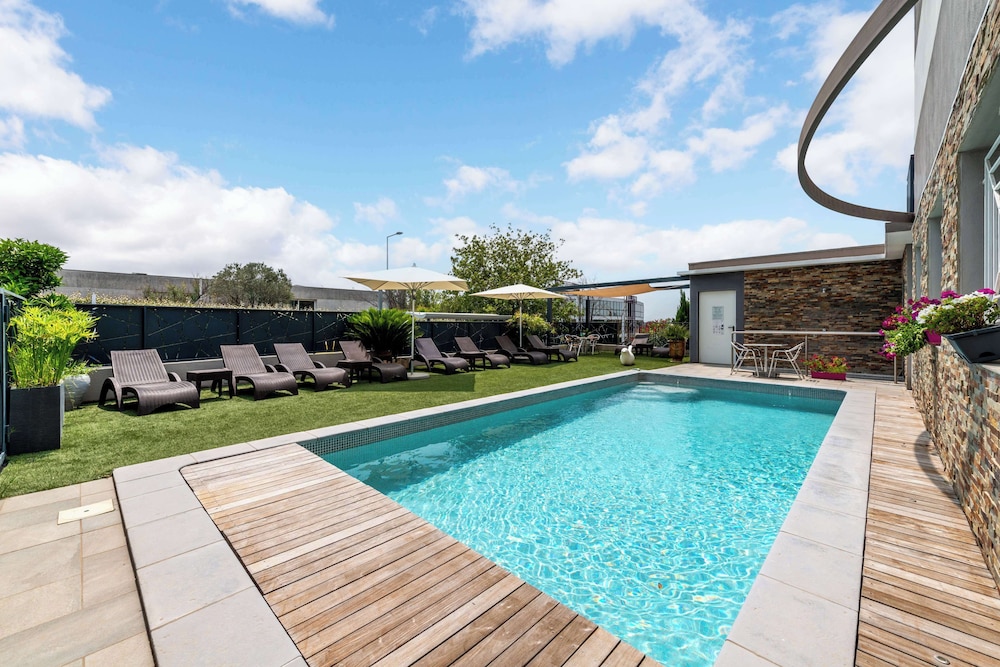 sure hotel by best western beziers le monestie