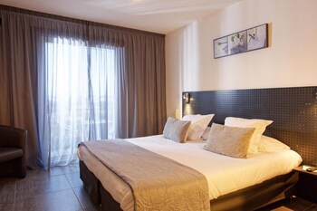 sure hotel by best western beziers le monestie