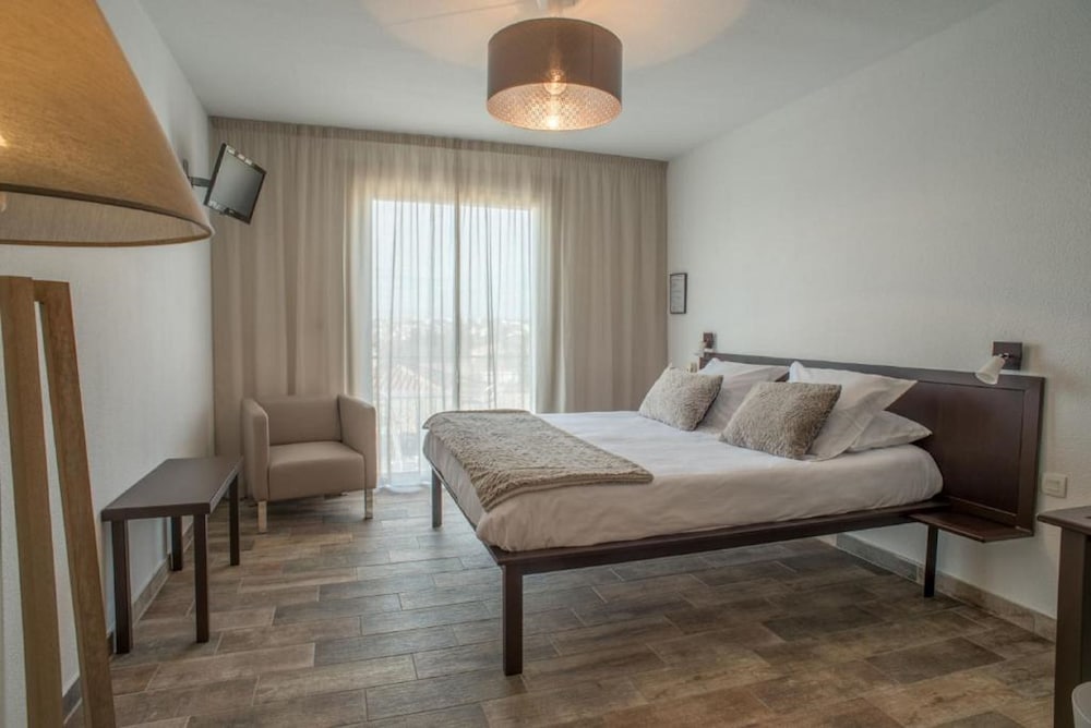 sure hotel by best western beziers le monestie