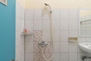 reddoorz jalan kolonel haji burlian palembang 2