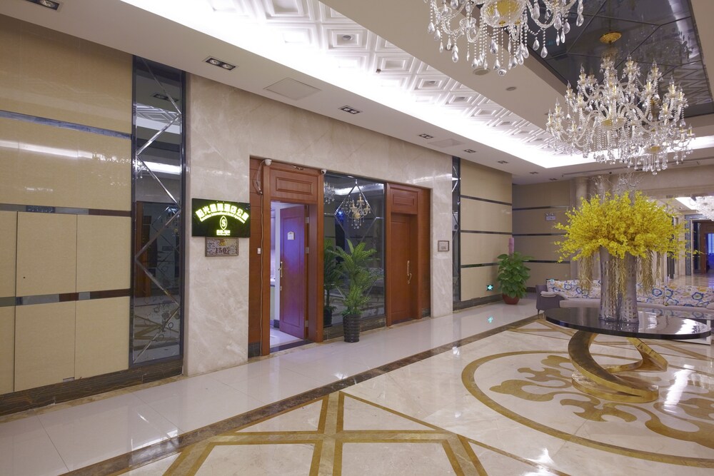 louidon mega apartment hotel of kam rueng plaza sunshine