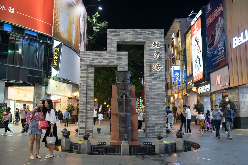 louidon mega apartment hotel of kam rueng plaza sunshine