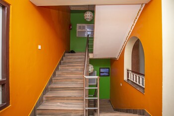 hotel happy home
