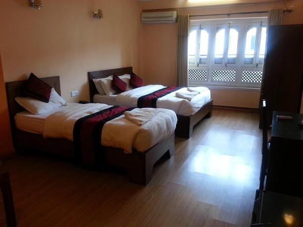 hotel happy home