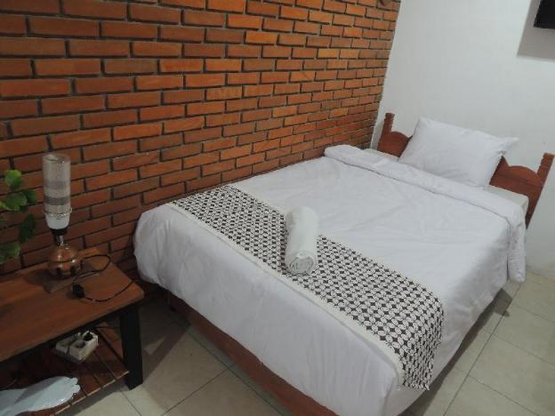 dalem sudarno syariah by ndalem beong