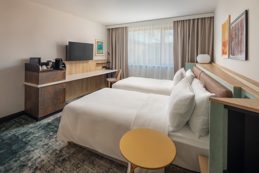 crowne plaza budapest an ihg hotel