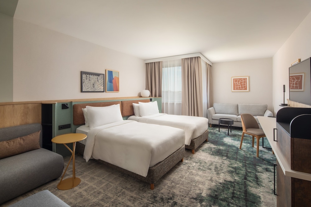 crowne plaza budapest an ihg hotel
