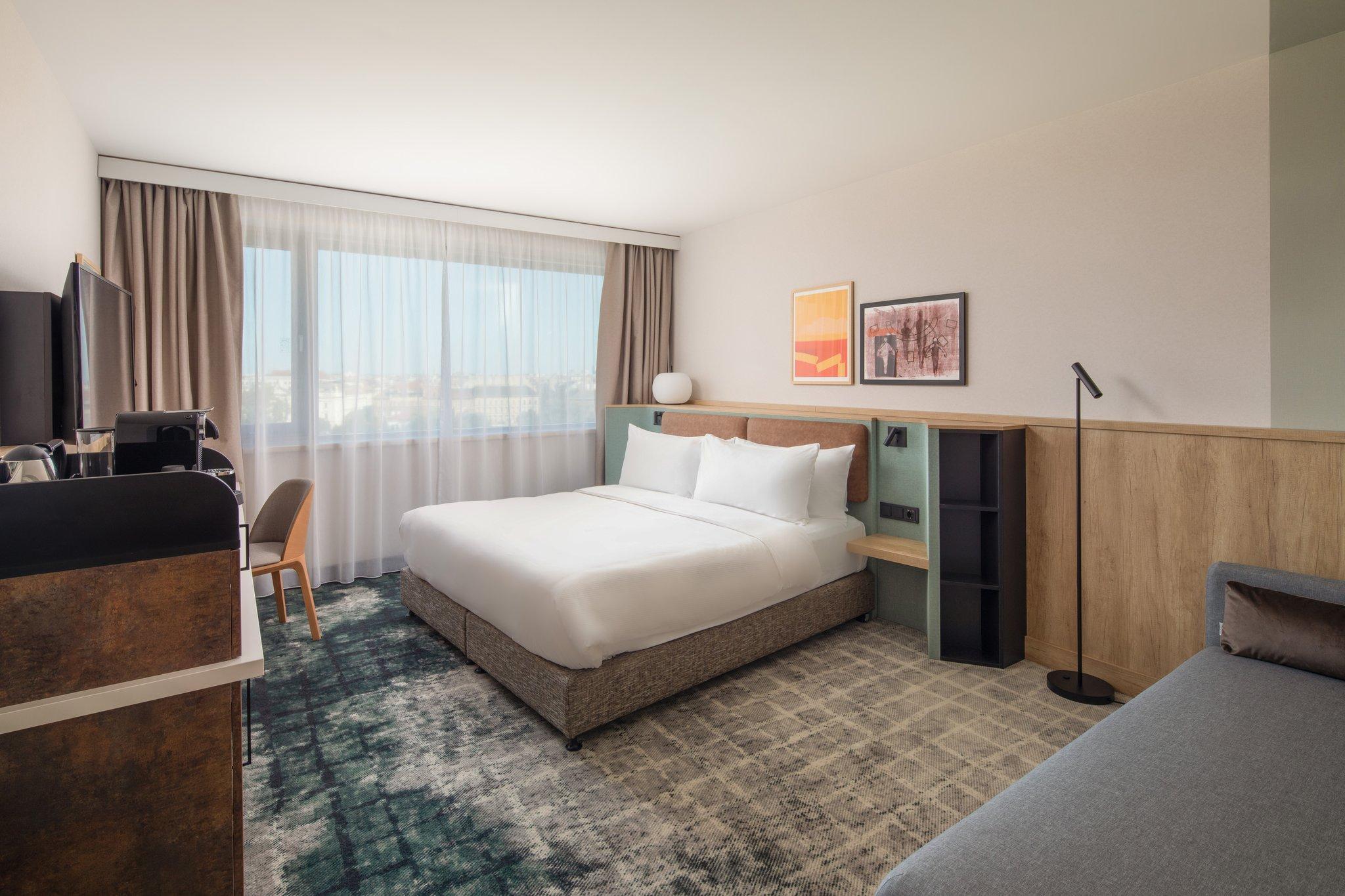 crowne plaza budapest an ihg hotel