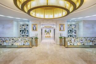 movenpick hotel west bay doha