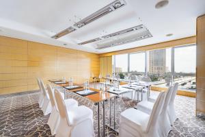 movenpick hotel west bay doha