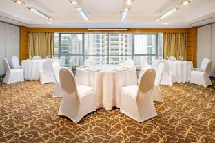 movenpick hotel west bay doha