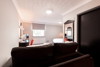 village hotel liverpool