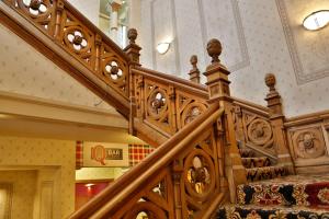 best western queens hotel
