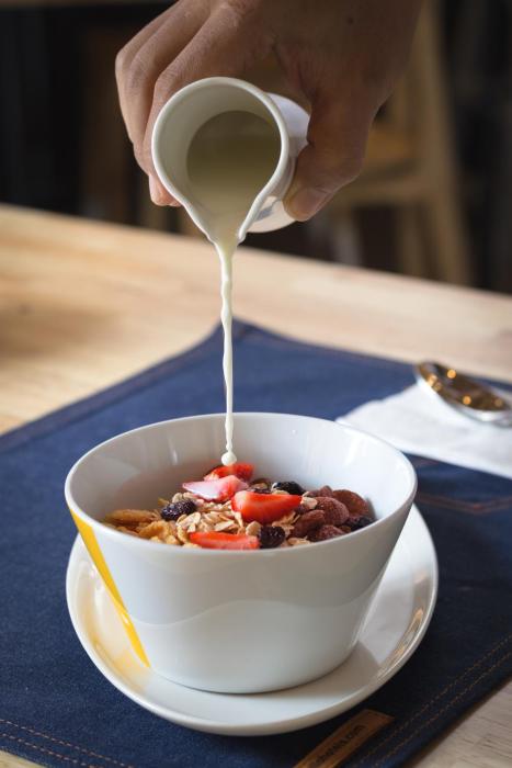 yello hotel kuta beachwalk bali