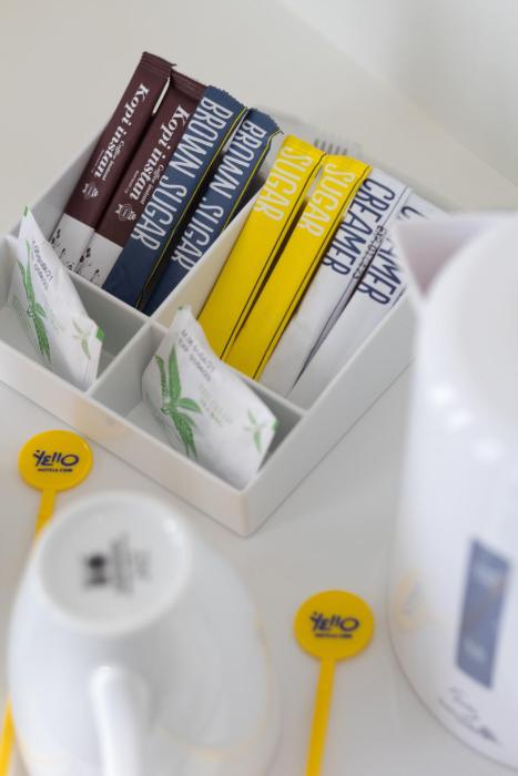 yello hotel kuta beachwalk bali