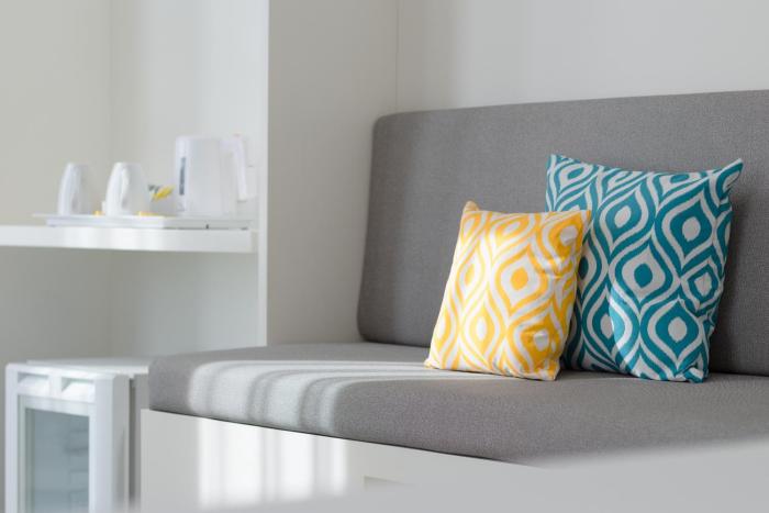 yello hotel kuta beachwalk bali