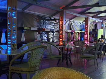 siaya white hotel