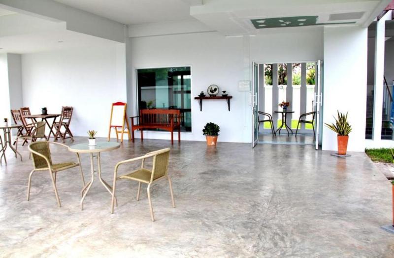 green apartment