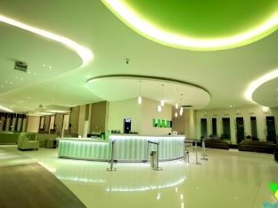 hotel wisata niaga