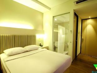 hotel wisata niaga