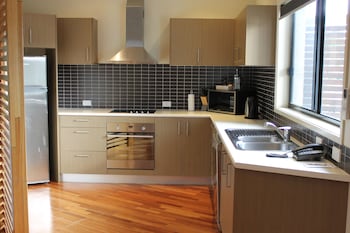 Club Wyndham Seven Mile Beach,Hobart>>Cambridge,4 star