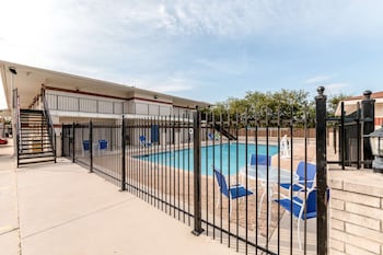 motel 6 san antonio tx south ww white rd