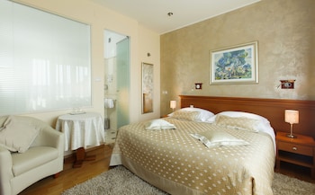 royal suites