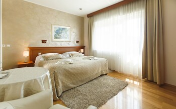 royal suites